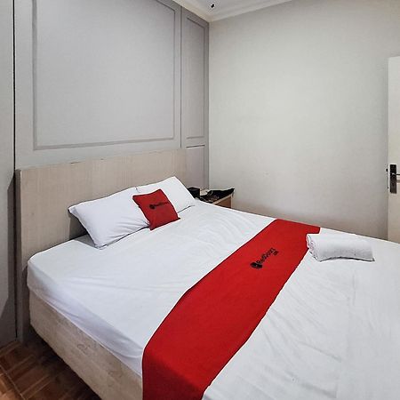 Reddoorz Resort At Tridaya Cisarua Puncak Extérieur photo